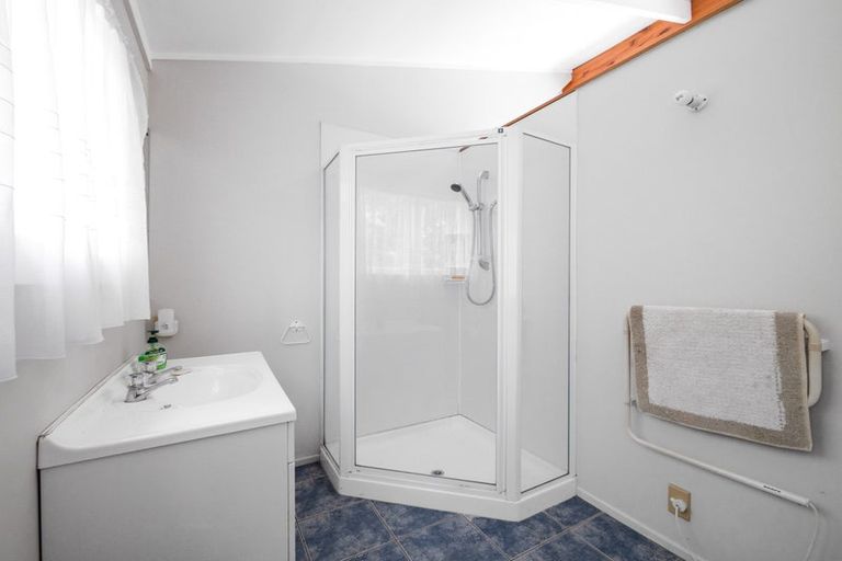 Photo of property in 6 Little Queen Street, Russell, 0202