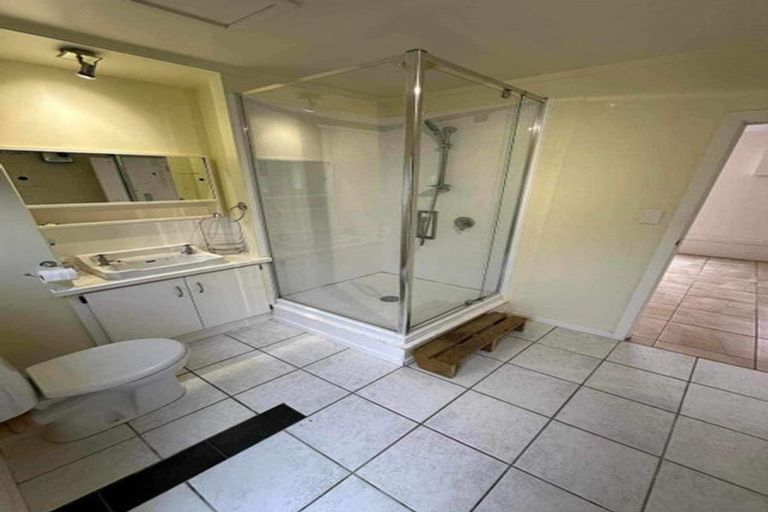 Photo of property in 10 Freya Place, Torbay, Auckland, 0630