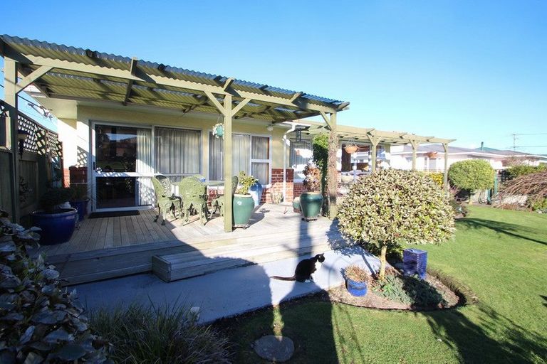 Photo of property in 11 Lismore Street, Oamaru North, Oamaru, 9400