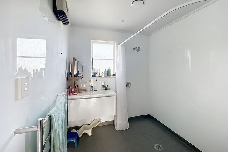 Photo of property in 49 Margaret Street, Shannon, 4821