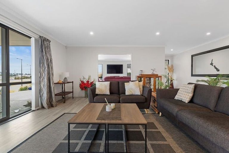 Photo of property in 4 Lambrusco Street, Te Kauwhata, 3710