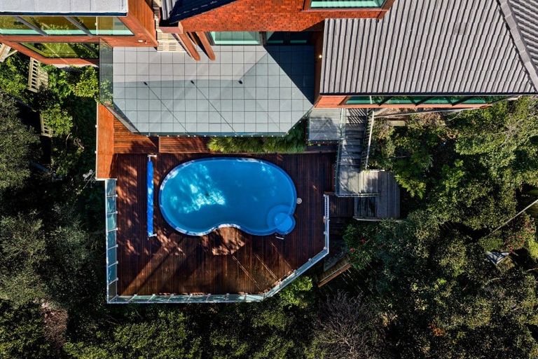 Photo of property in 3 Bayview Terrace, Oriental Bay, Wellington, 6011