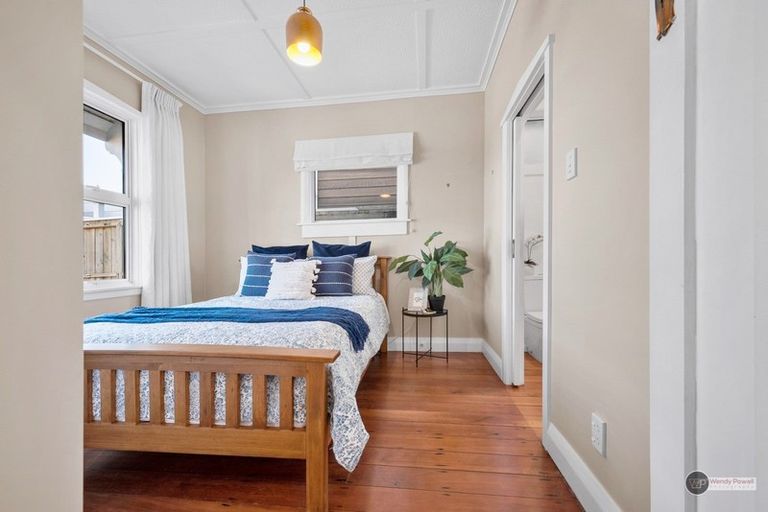 Photo of property in 231 The Esplanade, Petone, Lower Hutt, 5012