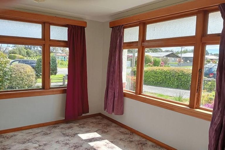 Photo of property in 13 Sneyd Street, Tuatapere, 9620