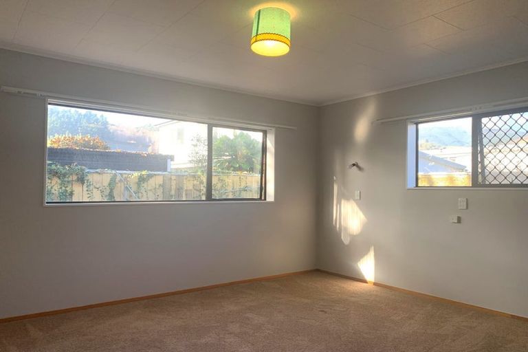 Photo of property in 5 Jenville Way, The Wood, Nelson, 7010