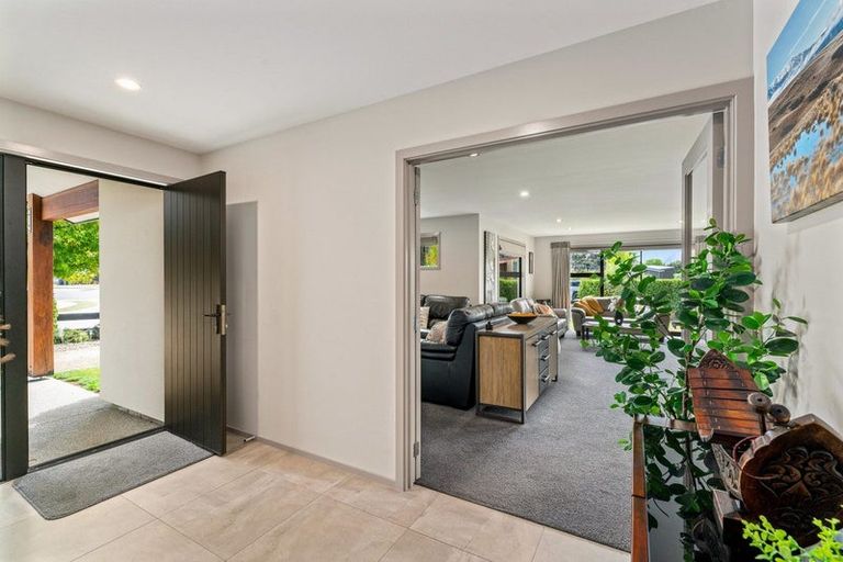 Photo of property in 1 Finch Street, Albert Town, Wanaka, 9305