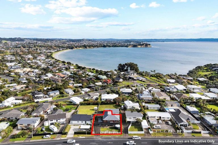 Photo of property in 1006 Whangaparaoa Road, Tindalls Beach, Whangaparaoa, 0930