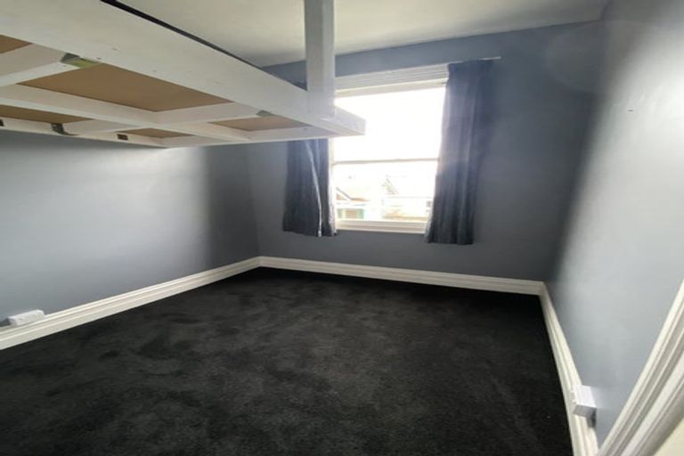 Photo of property in 79 Brougham Street, Mount Victoria, Wellington, 6011