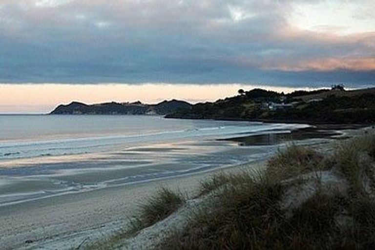 Photo of property in 18 Argyle Street, Waipu, 0510