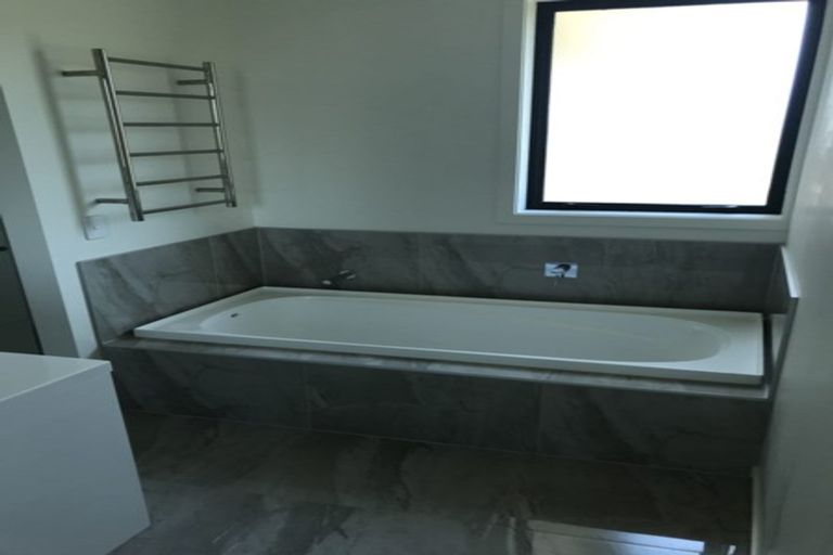 Photo of property in 29 Cabourne Drive, Glenview, Hamilton, 3206