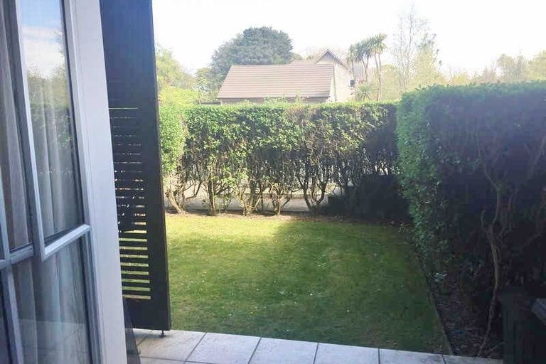 Photo of property in 17/15 Peterborough Street, Christchurch Central, Christchurch, 8013