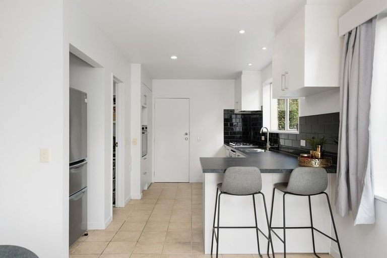 Photo of property in 2/64a Toorak Avenue, Avonhead, Christchurch, 8042