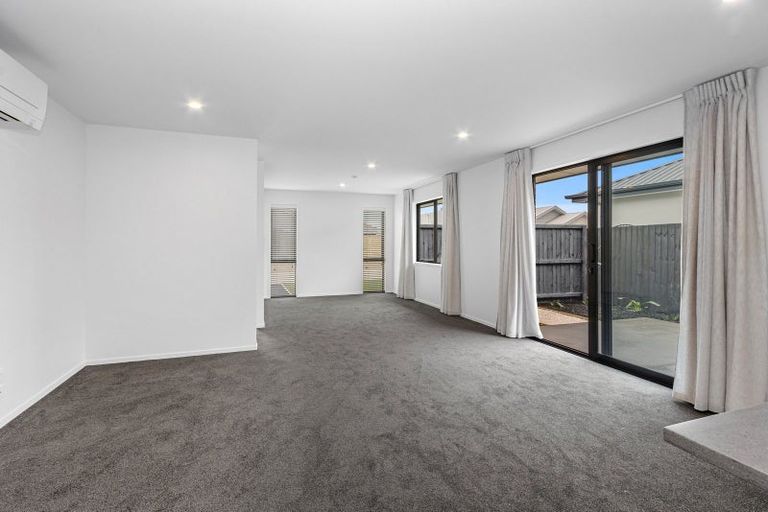 Photo of property in 13 Eastman Drive, Halswell, Christchurch, 8025