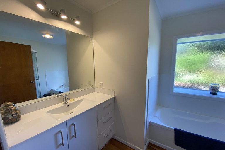 Photo of property in 431 Mokau Road, Mimi, Urenui, 4377