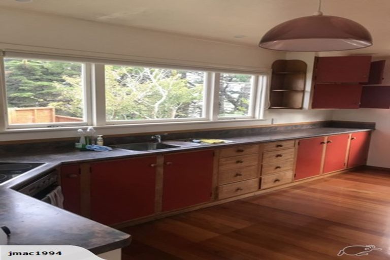 Photo of property in 19 Kimball Place, Johnsonville, Wellington, 6037