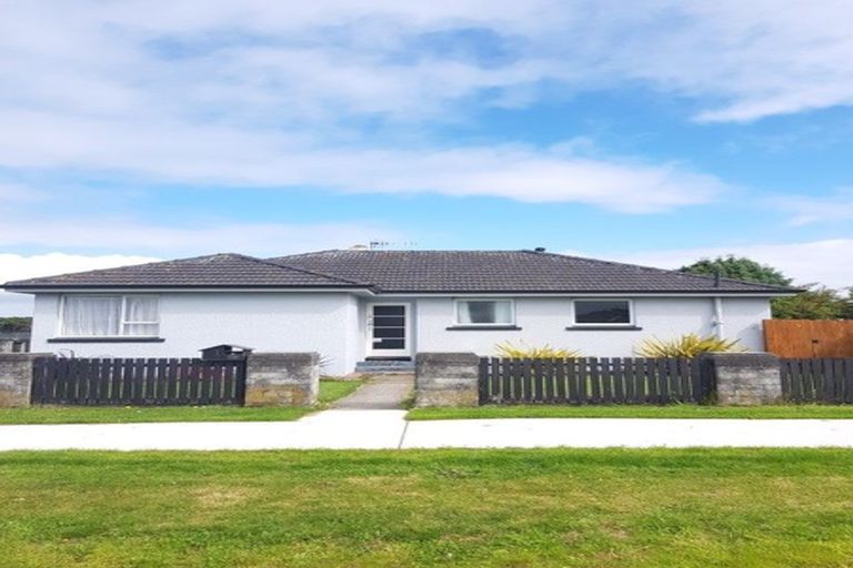 Photo of property in 1 Ward Street, Waverley, Invercargill, 9810