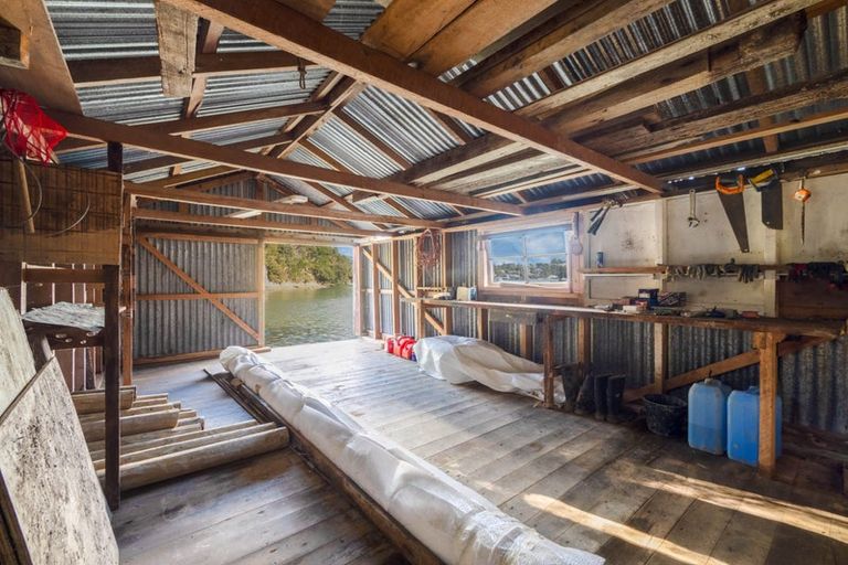 Photo of property in 6 Tirairaka Terrace, Okiato, Russell, 0272