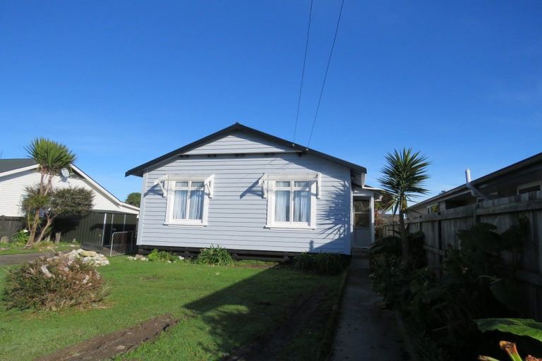 Photo of property in 78a Romilly Street, Westport, 7825