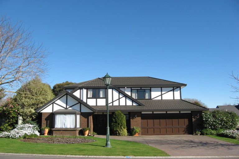 Photo of property in 4 Kingsgate Avenue, Havelock North, 4130