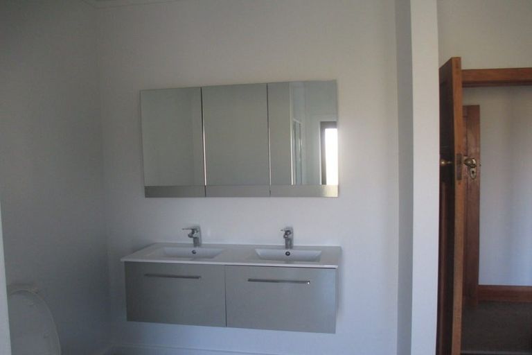 Photo of property in 365 Muhunoa Road West, Ohau, Levin, 5570