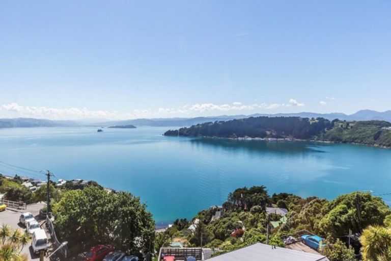 Photo of property in 98 Grafton Road, Roseneath, Wellington, 6011