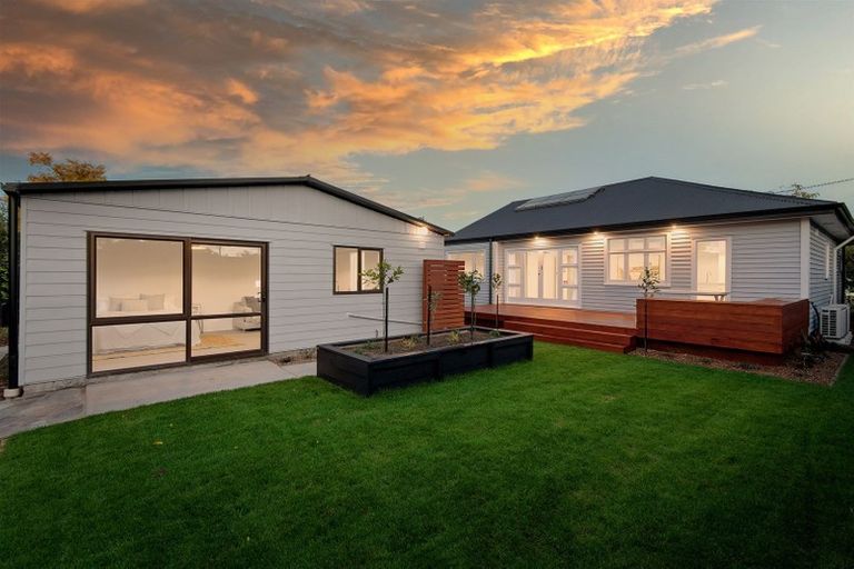 Photo of property in 189 Weston Road, St Albans, Christchurch, 8052