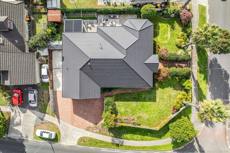 Photo of property in 126 Santa Monica Drive, Papamoa Beach, Papamoa, 3118