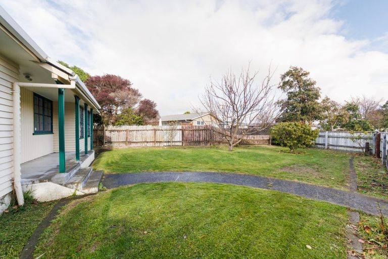 Photo of property in 12 Motuoapa Place, Kelvin Grove, Palmerston North, 4414