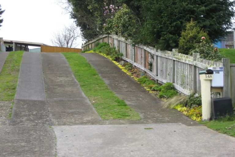 Photo of property in 14 Aratapu Street, Waitara, 4320