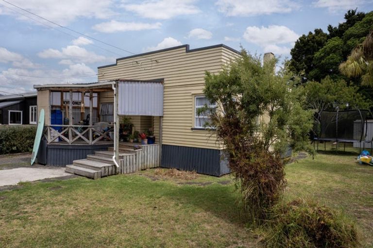 Photo of property in 55 Wainui Road, Raglan, 3225