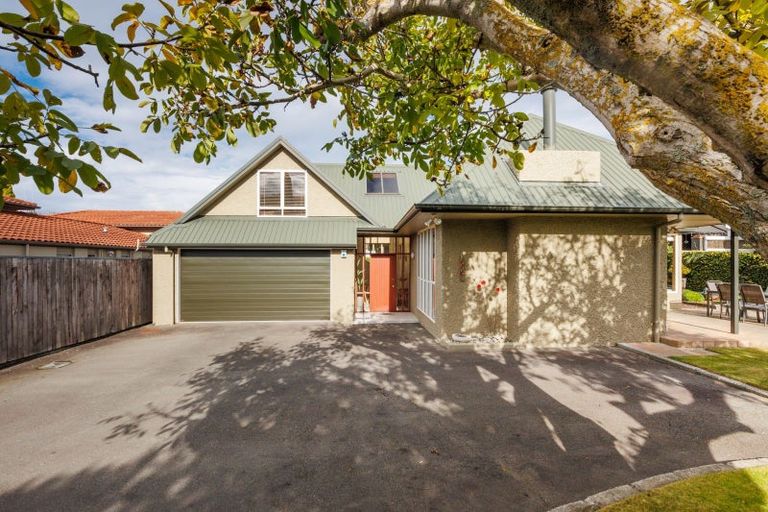 Photo of property in 54 Te Awe Awe Street, Hokowhitu, Palmerston North, 4410