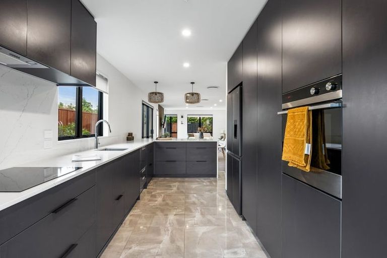 Photo of property in 16 Coupling Close, Prebbleton, 7604