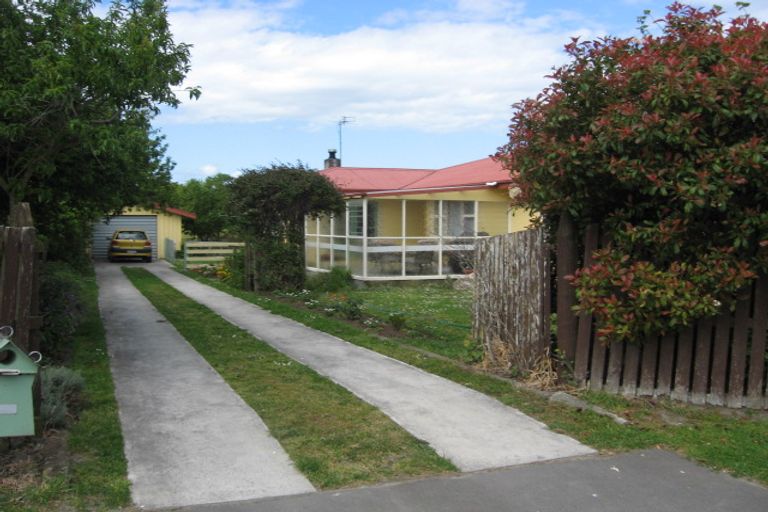 Photo of property in 33 Douglas Road, Amberley, 7410