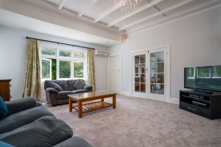 Photo of property in 92 Renall Street, Masterton, 5810