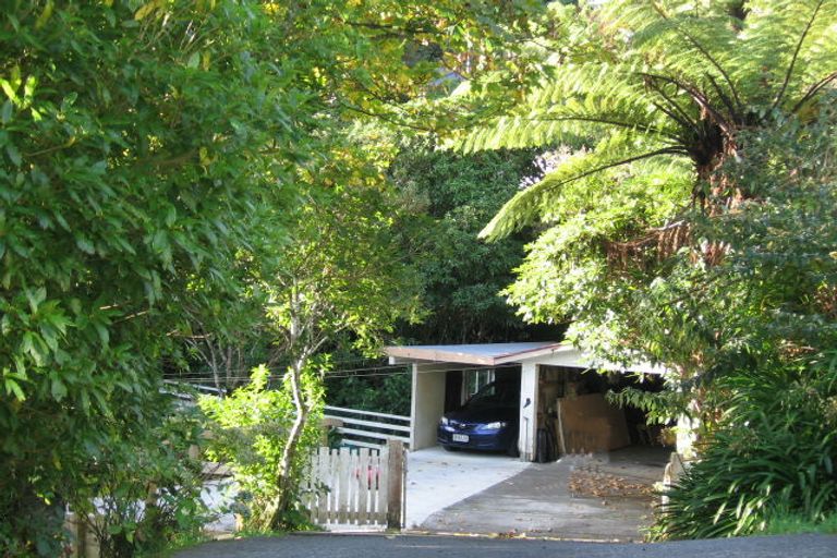 Photo of property in 139 Kamahi Street, Stokes Valley, Lower Hutt, 5019