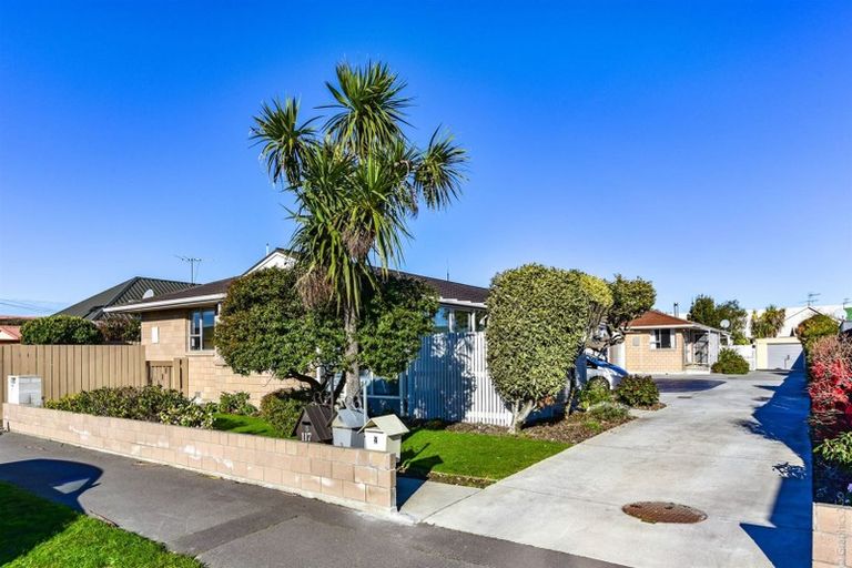 Photo of property in 2/117 Beresford Street, New Brighton, Christchurch, 8061