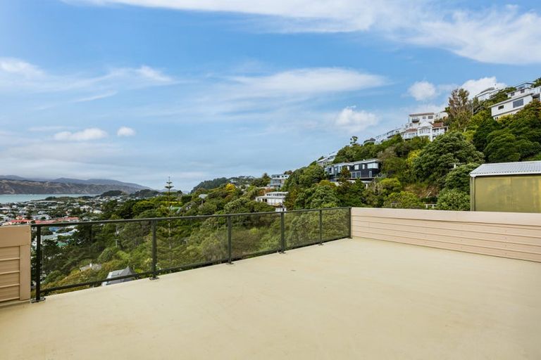 Photo of property in 29b Newport Terrace, Seatoun, Wellington, 6022