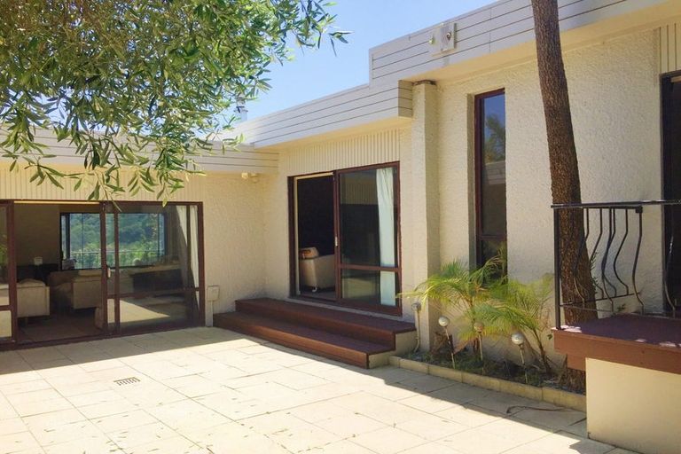 Photo of property in 52 Corinna Street, Welcome Bay, Tauranga, 3112