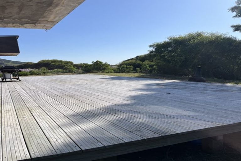 Photo of property in 14 Pukenui Drive, Mahia, 4198