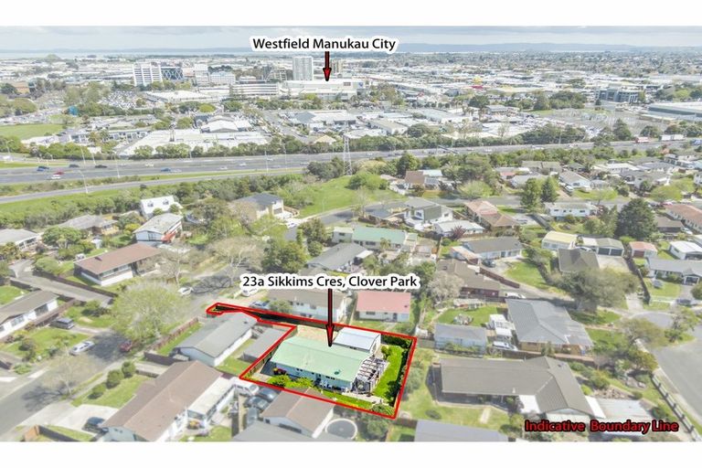 Photo of property in 1/23 Sikkim Crescent, Clover Park, Auckland, 2019