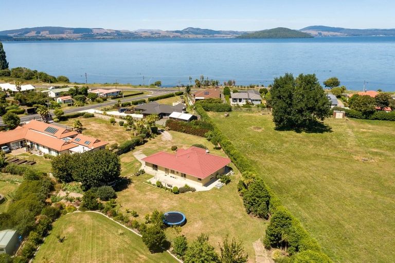 Photo of property in 9b Te Waerenga Road, Hamurana, Rotorua, 3096