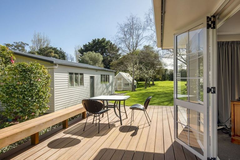 Photo of property in 97 Gear Road, Te Horo, Otaki, 5582