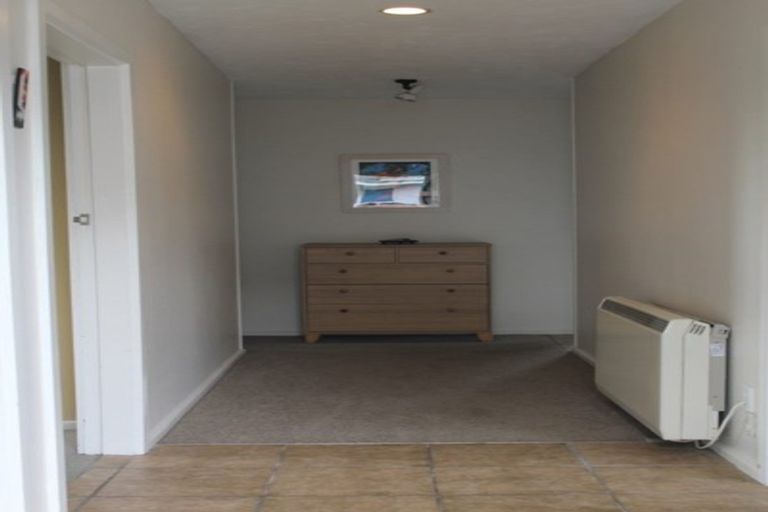 Photo of property in 32 Cranbrook Avenue, Burnside, Christchurch, 8053