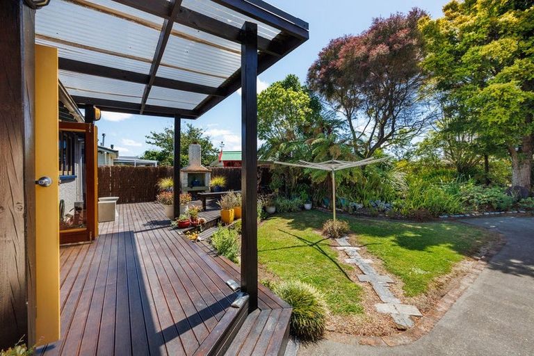 Photo of property in 18 Miro Street, Takaro, Palmerston North, 4410