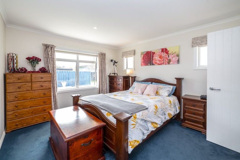 Photo of property in 14a Cotter Street, Greytown, 5712