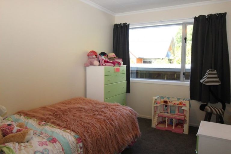 Photo of property in 25 Smith Street, Waimate, 7924