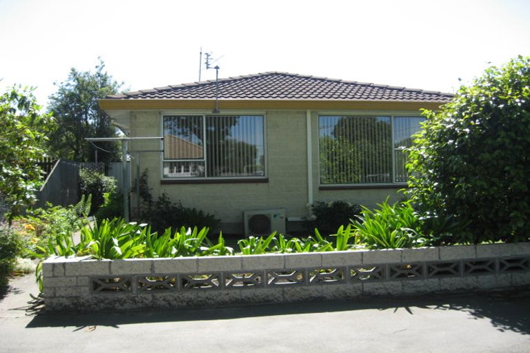Photo of property in 1/47 Emmett Street, Shirley, Christchurch, 8013