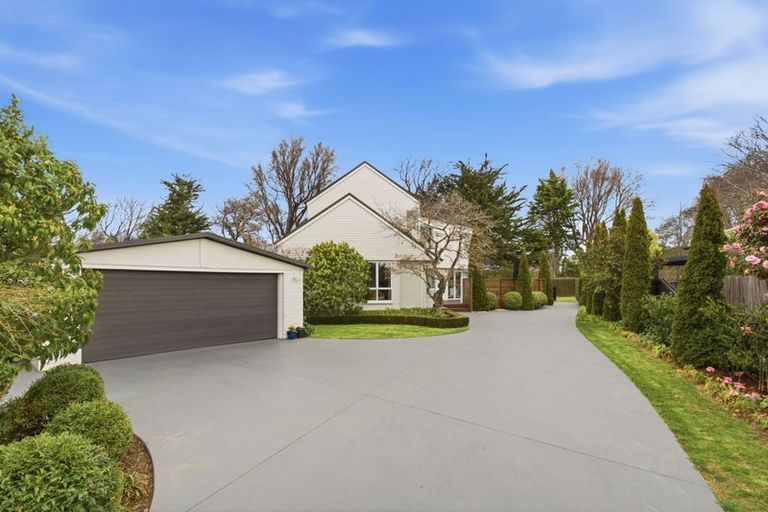 Photo of property in 481 Avonhead Road, Avonhead, Christchurch, 8042