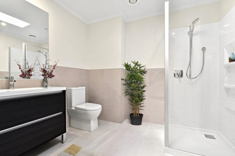 Photo of property in 40 Vincent Mcgrath Crescent, Swanson, Auckland, 0614