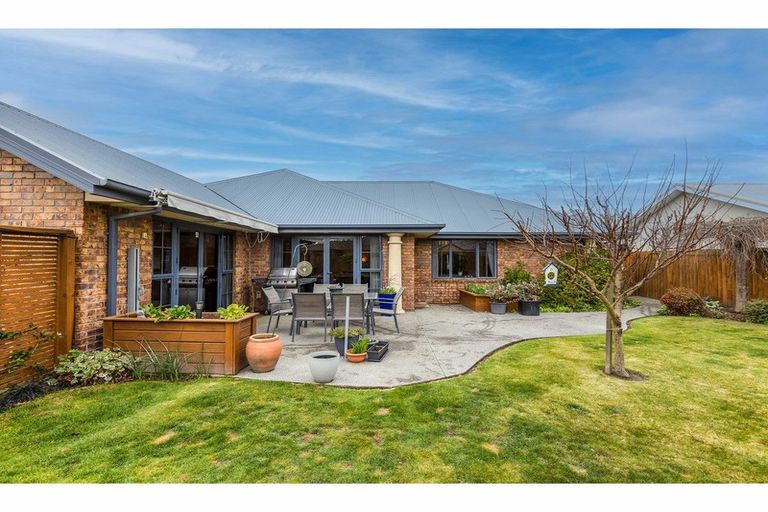 Photo of property in 10 Birchwood Close, Prebbleton, 7604